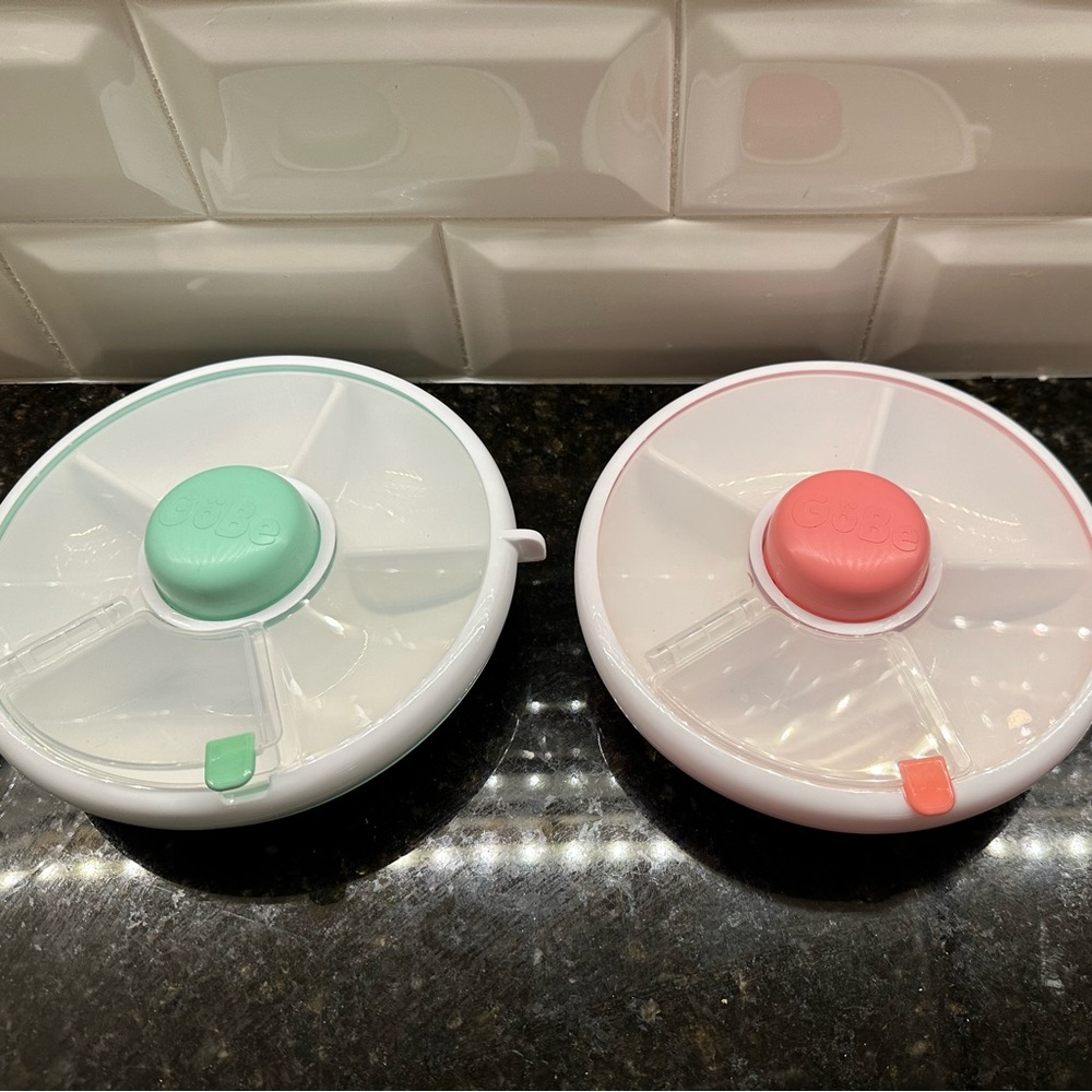 GoBe Kids Original Snack Spinner, Set of 2